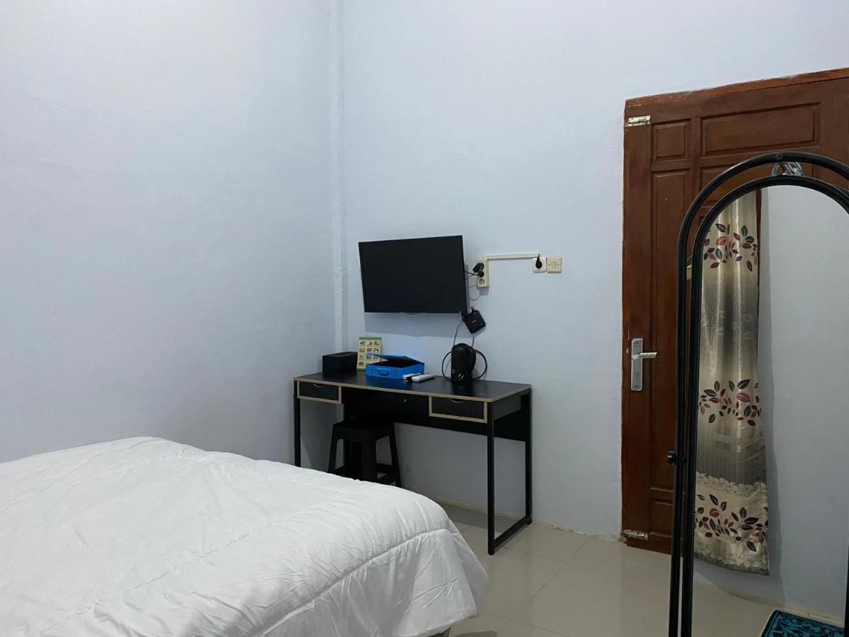 Khalisa Home Syariah Pontianak Extérieur photo